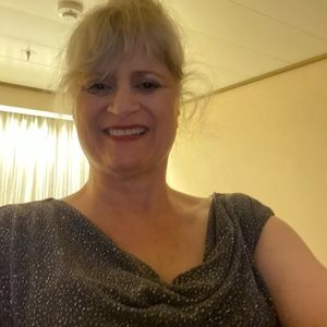 Meet your Posher, Cherie